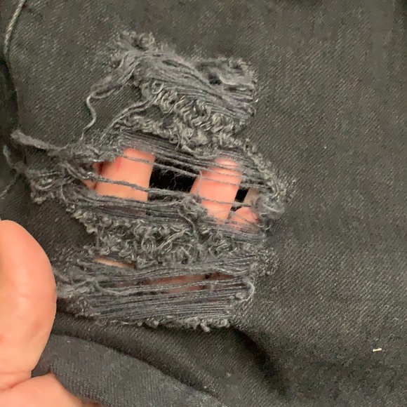 Guess jean shorts - Picture 7 of 8